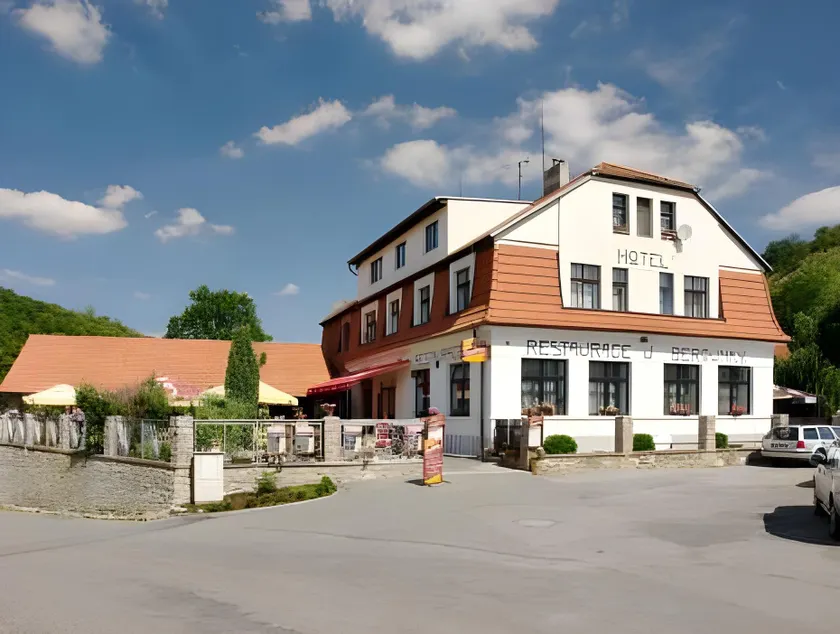 Hotel U Berounky - Image 1