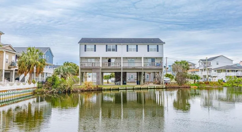 Sea Pond Villa Unit 3 - Image 1