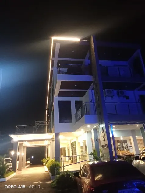 Pedro's Hotel - Image 1