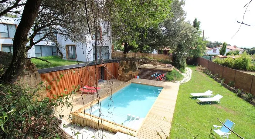 Apartamento 2 dormitorios con piscina y jardín - Apartamentos Montesomo - Image 1