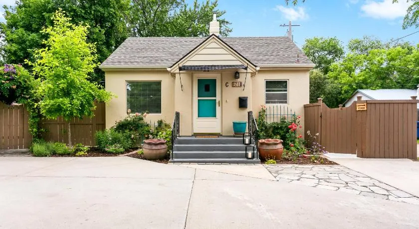 North End Cottage - Image 1