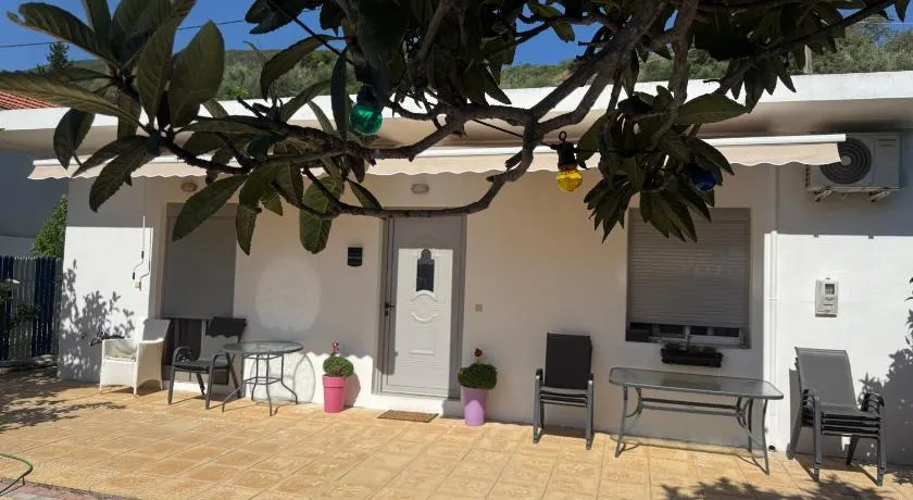Kalosýni Holiday Home Lefkada - Image 1