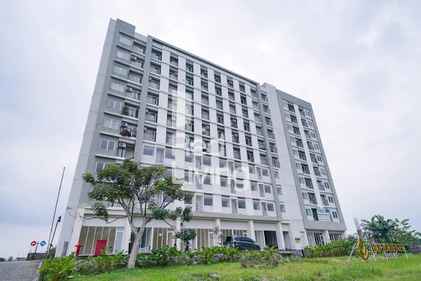 RedLiving Apartemen Bogorienze Resort - Skyland Tower A - Image 1