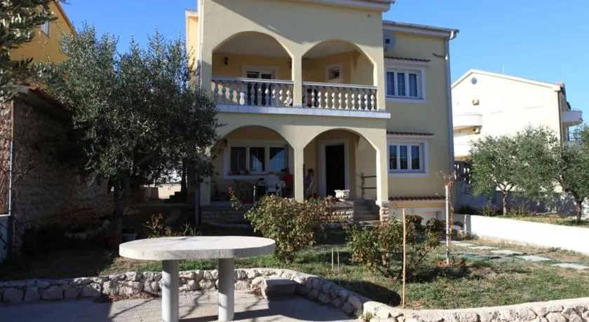 Apartments Tinka - Image 1