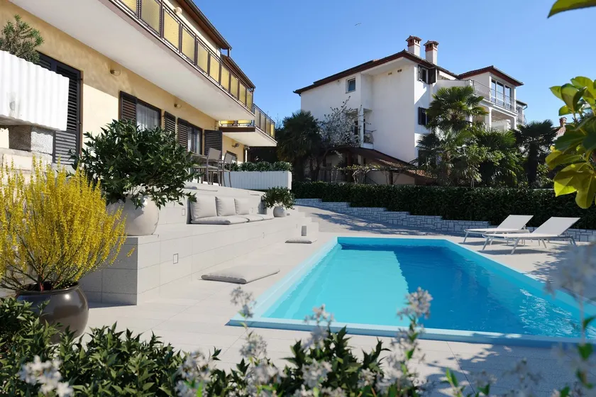 Boris family resort with pool - Image 1