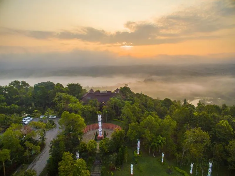 Phu Pha Nam Resort - Image 1