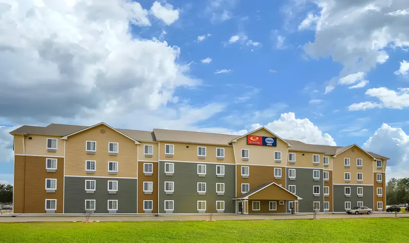 Econo Lodge Hammond - Image 1