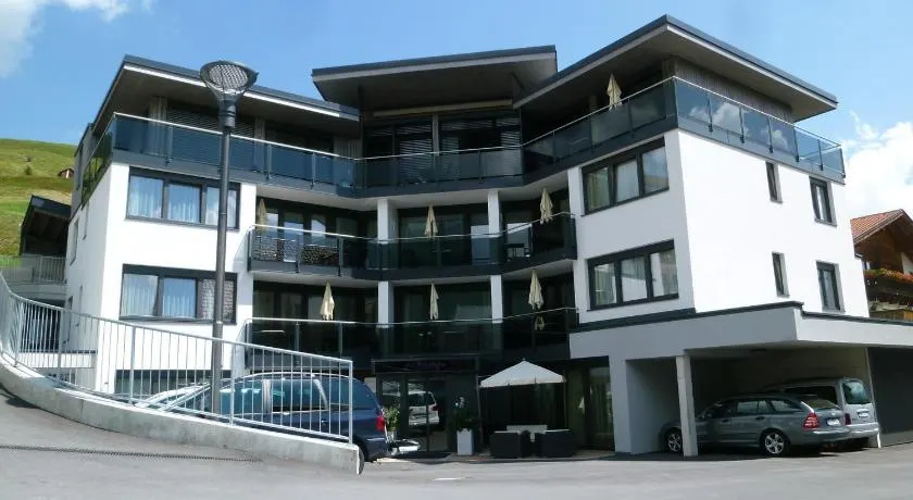 Berglife Appartements - Image 1
