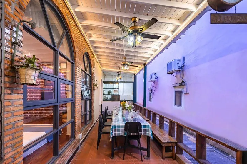Shenzhen Jiaochangwei European castle Homestay - Image 1