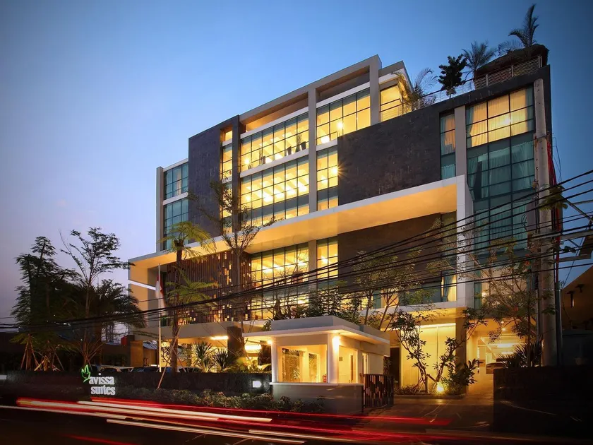 Avissa Suites - Image 1