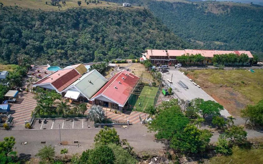 Relax Adventure Resort - Image 1