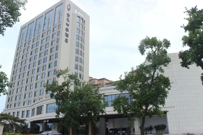Guishe-Four Seasons Hotel - Image 1