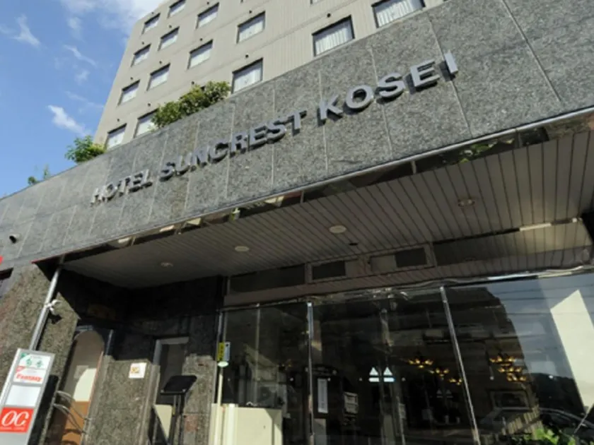 Hotel Suncrest - Image 1