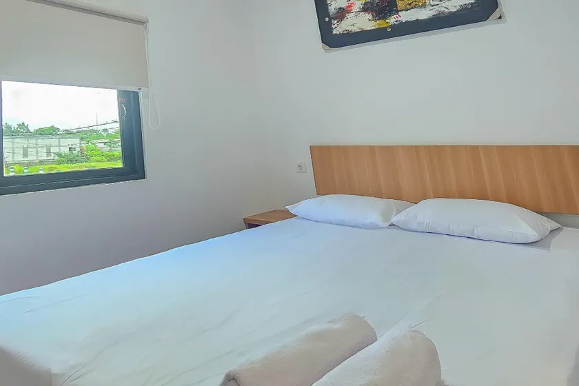 Hotel Buana Express RedPartner - Image 1
