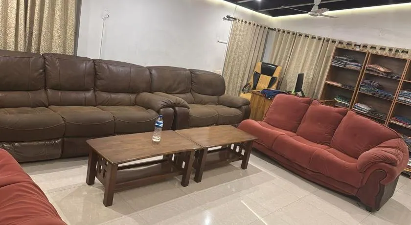 Cityscape Residence and Homestay Tirupur - Image 1