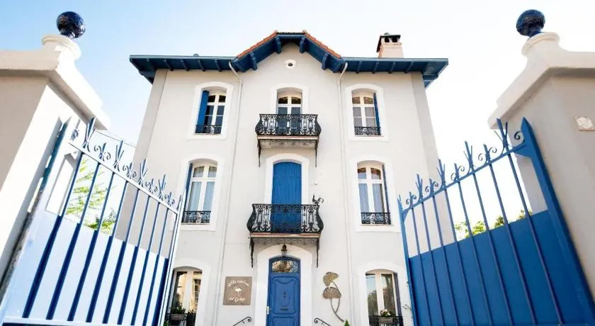 Villa Catalana del Ginkgo - Image 1