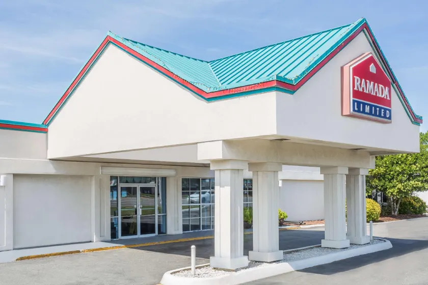 Ramada Limited Norfolk - Image 1