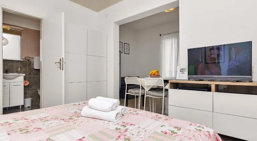 Pink - Image 1
