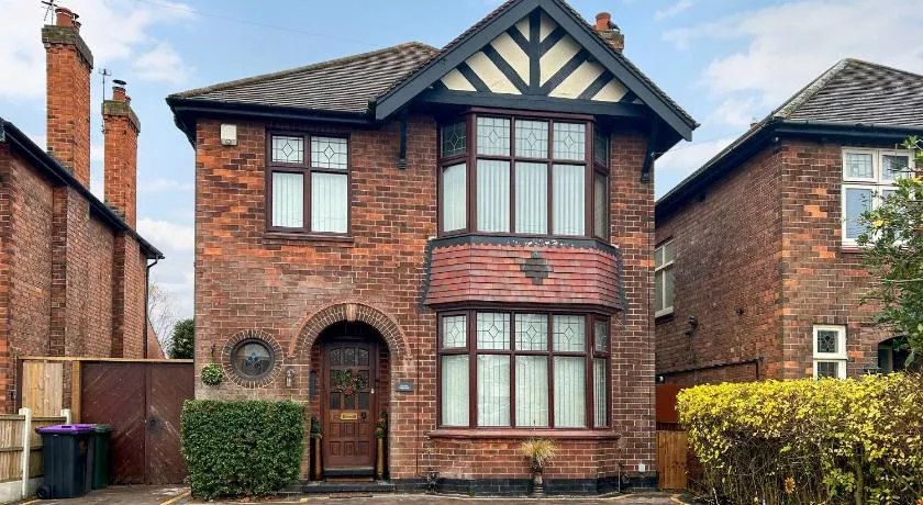 Davies House - Image 1