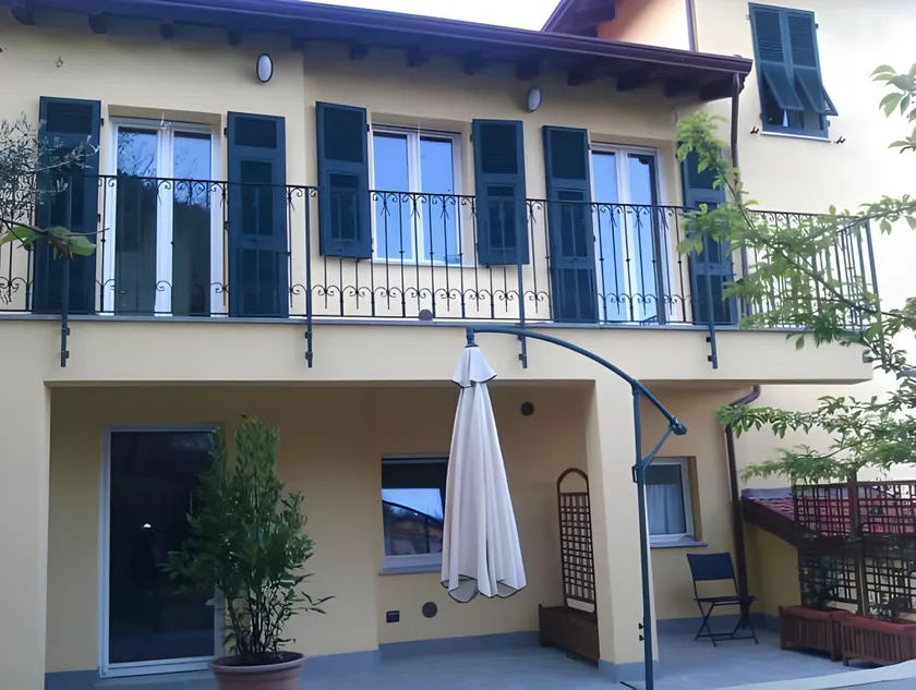Casa Del Cavaliere - Image 1