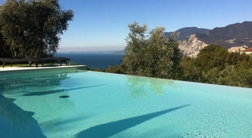 Guesthouse Grand View - Image 1