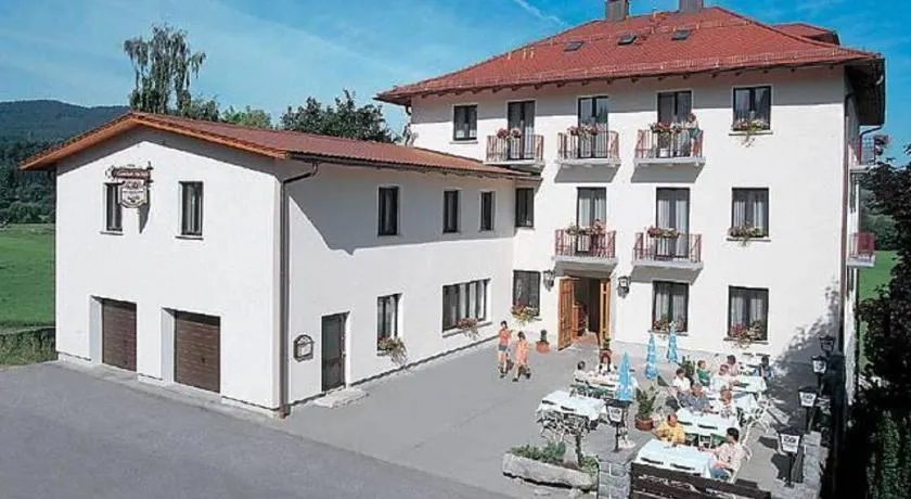 Hotel Landgasthof Hacker - Image 1