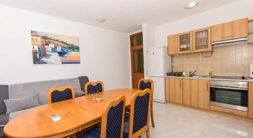 Apartment Horizont - Image 1