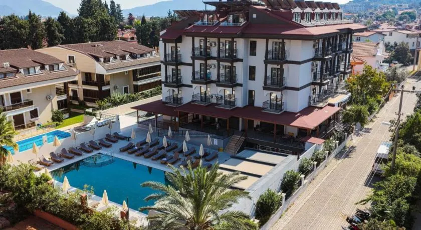 7 Brothers Hotels - Image 1