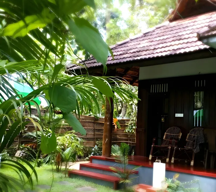 Marari Umapathi Beach Villa - Image 1