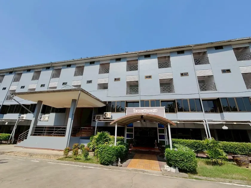 Cabbages & Condoms Hotel Ratchaburi - Image 1