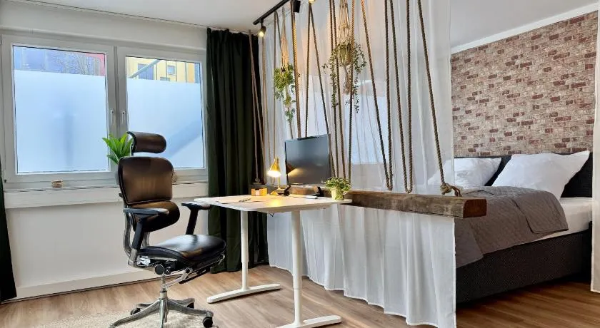 City Design Loft Oldenburg mit Arbeitsplatz - Image 1