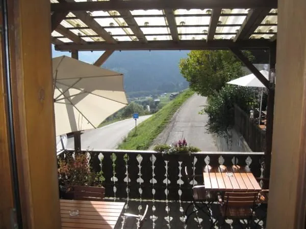 Hotel Garni Postigliun Andiast - Image 1