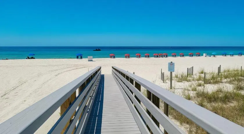 Bella Luna 110- 2 Bed 25Bath-First floor-Spectacular Views of Beach & Bay - Image 1