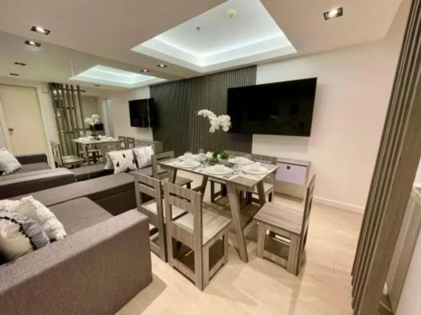 High-end 2BR Condo Boracay Tower - Azure Residences near Manila Airport - Image 1