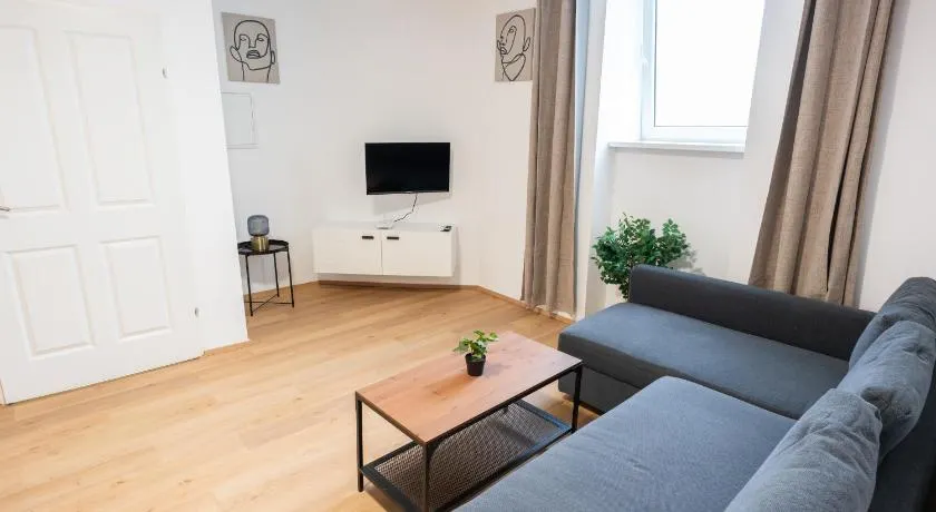 Central Apartment - Image 1