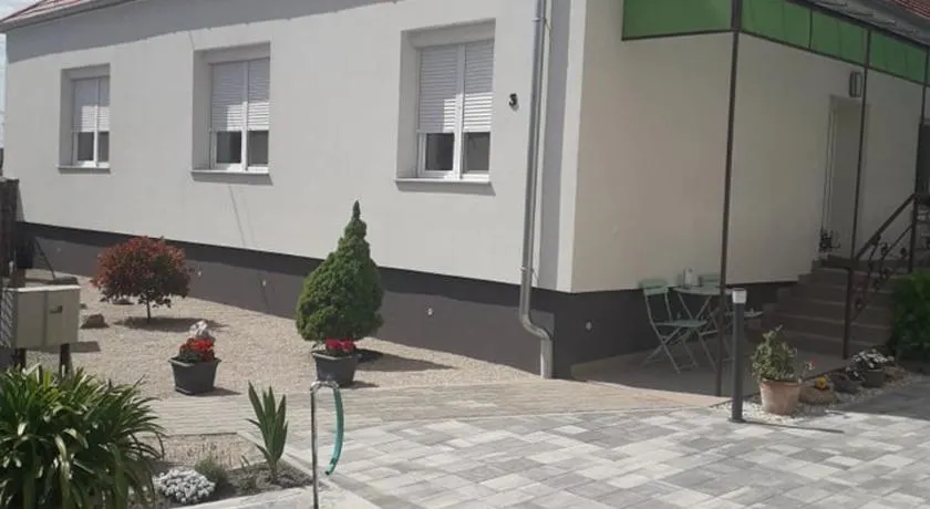 Szalay Vendégház - Image 1