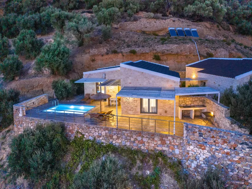 Villa in Plakias with Private Pool & Sea Views - Image 1