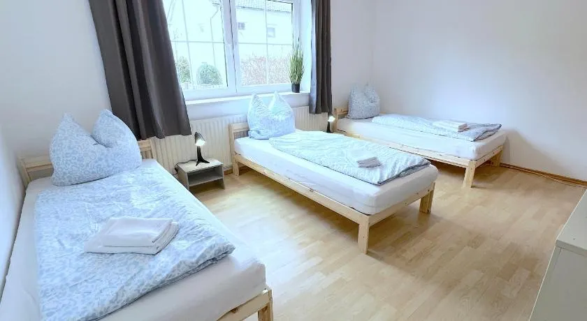I Apartment 8 Personen - Monteurzimmer - Ferienwohnung - Dingolfing - Image 1