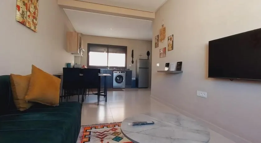 Family airport relax apartment - Image 1