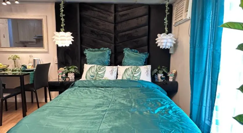 Queen Size Studio in Solinea, Cebu City - Image 1