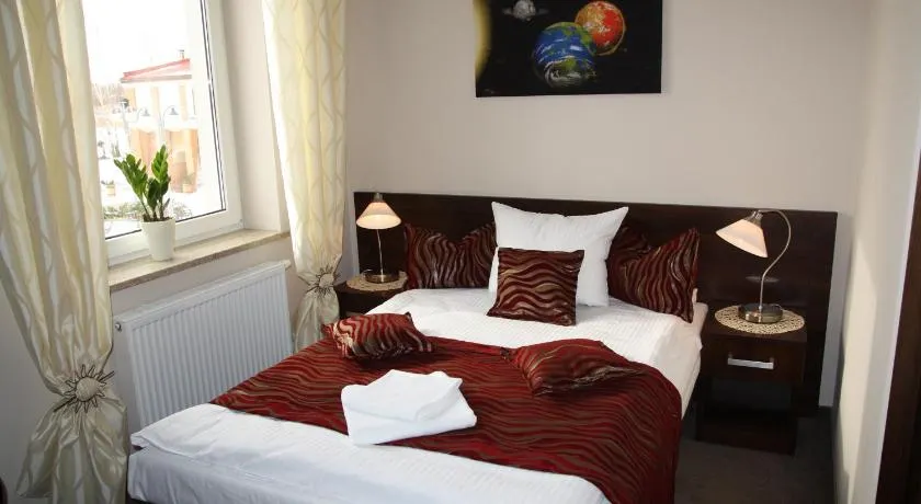 Hotel Kosmonauty Wrocław-Airport - Image 1
