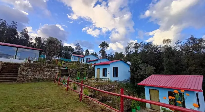 Saurabh Inn - Image 1