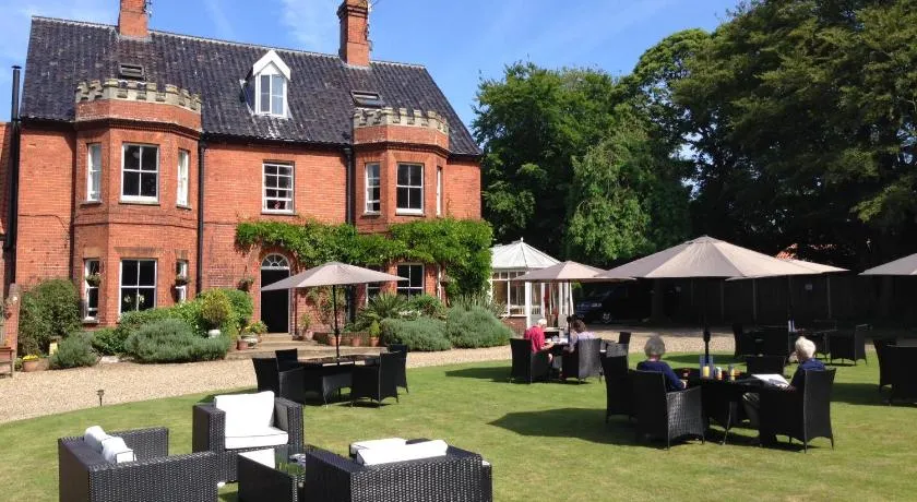 Blakeney House - Image 1