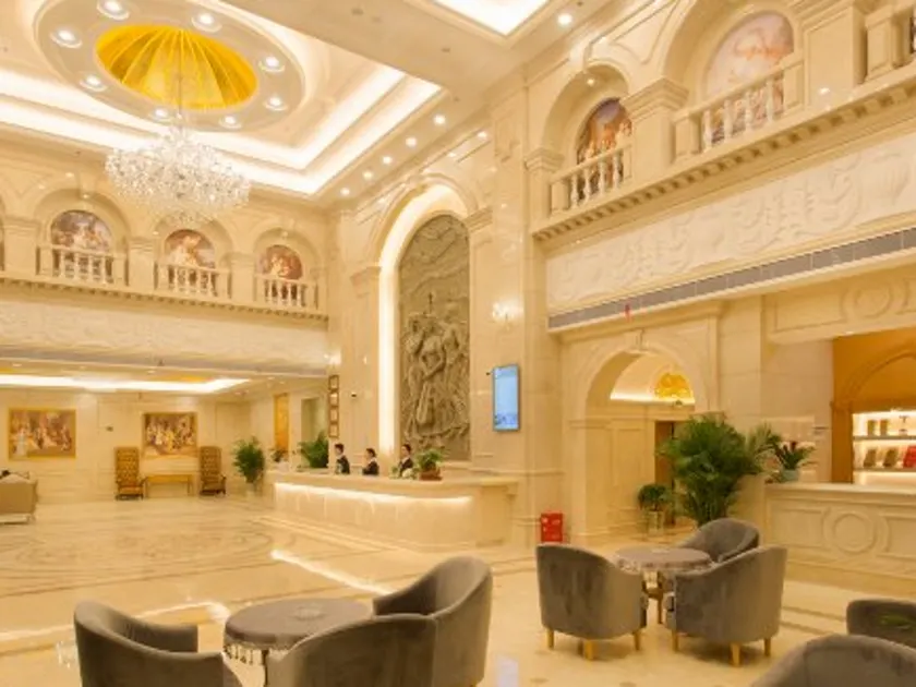 Vienna International Hotel Changsha Hongxing - Image 1