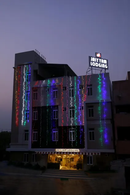 Jayam Hotel - Image 1