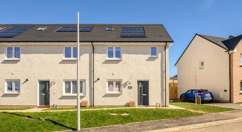 Heather Way Cosy 4 Bedroom House - Mayfield, Dalkeith - Image 1