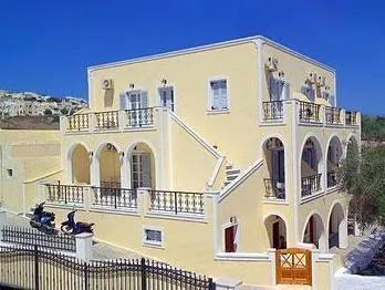 Anemone Luxury Suites - Image 1