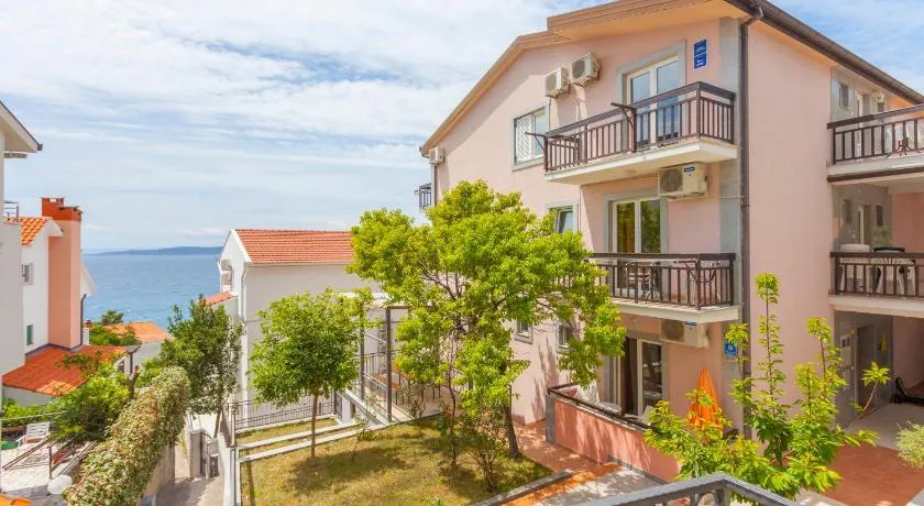 APARTMANI GRBAVAC - Image 1