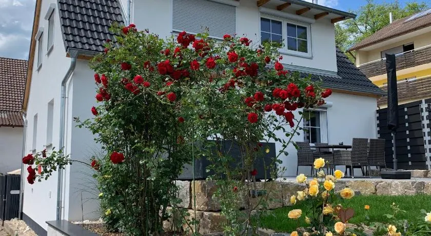 Rosenchalet - Image 1