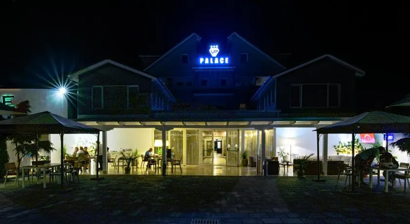Vila Palace - Image 1